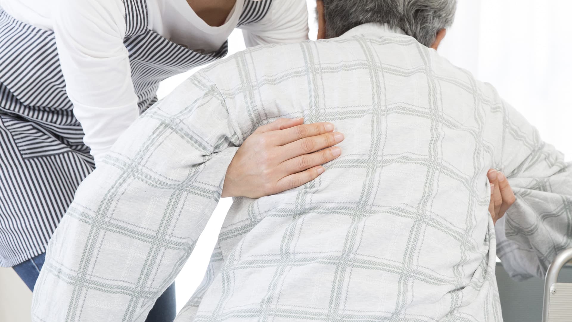 Kỹ thuật nghề Chăm sóc người cao tuổi (Kaigo) tại Nhật