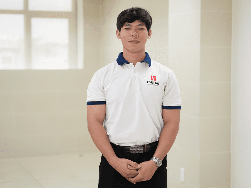 Nguyễn Hoàng Tú