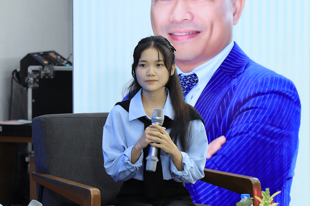 Trương Thị Hoài Thơ