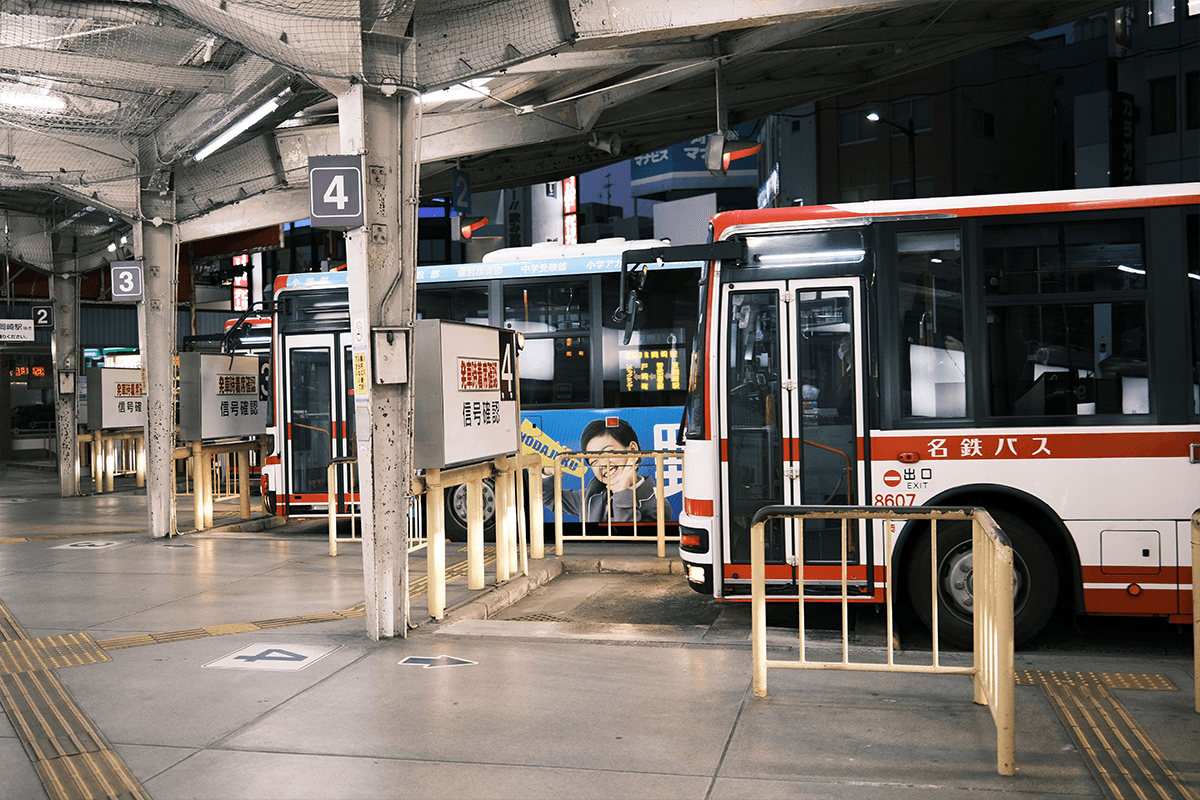 Di chuyển tại Nhật bằng tàu điện và xe bus: Cẩm nang chi tiết cho người mới sang